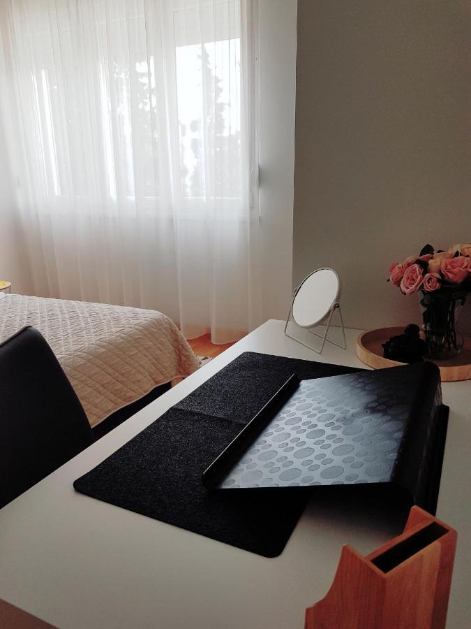 Apartment Rosie สปลิท ภายนอก รูปภาพ